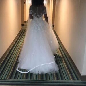 Elegant White Wedding Dress